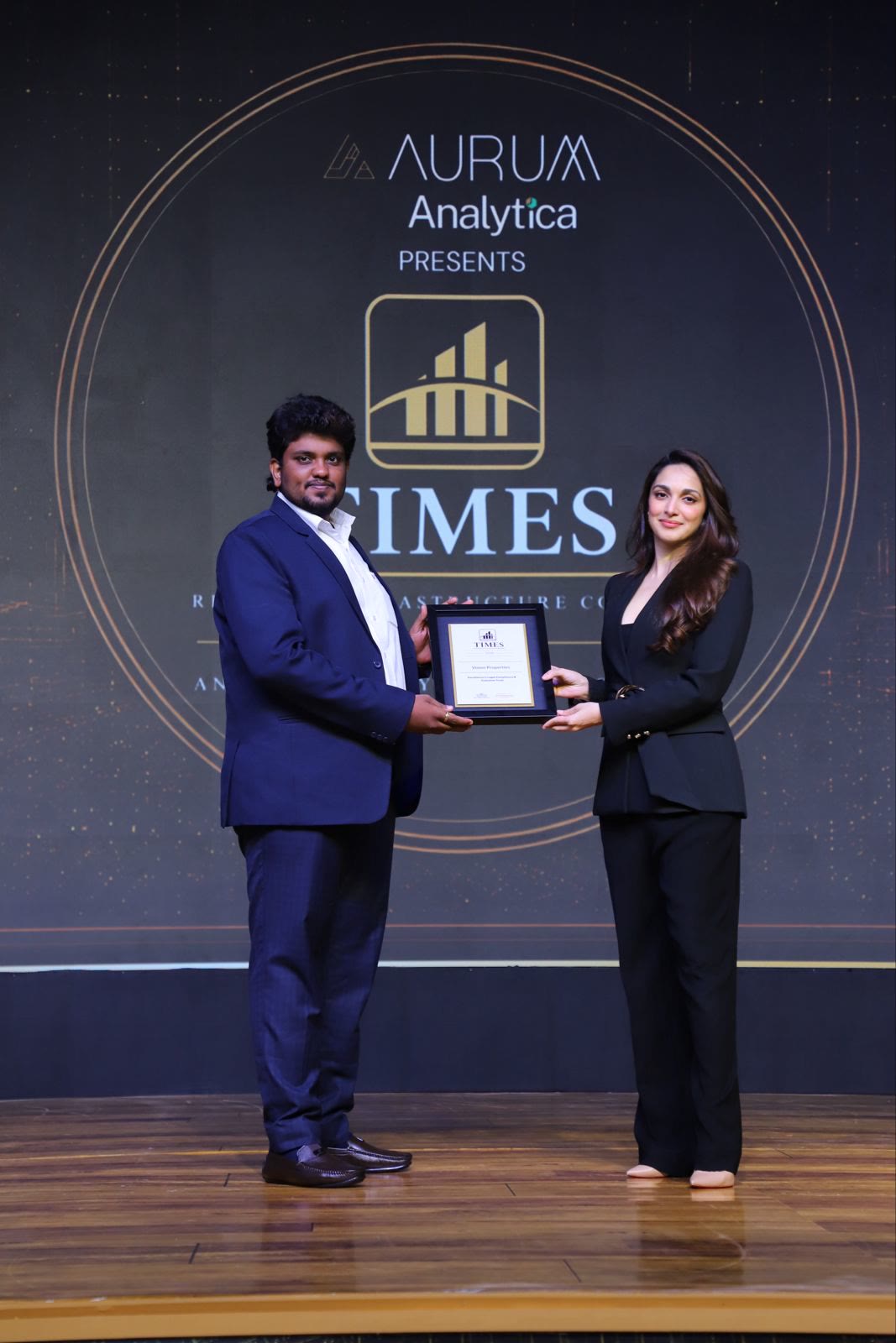 Vision Properties receiving the Excellence in Legal Compliance and Customer Trust award 2026